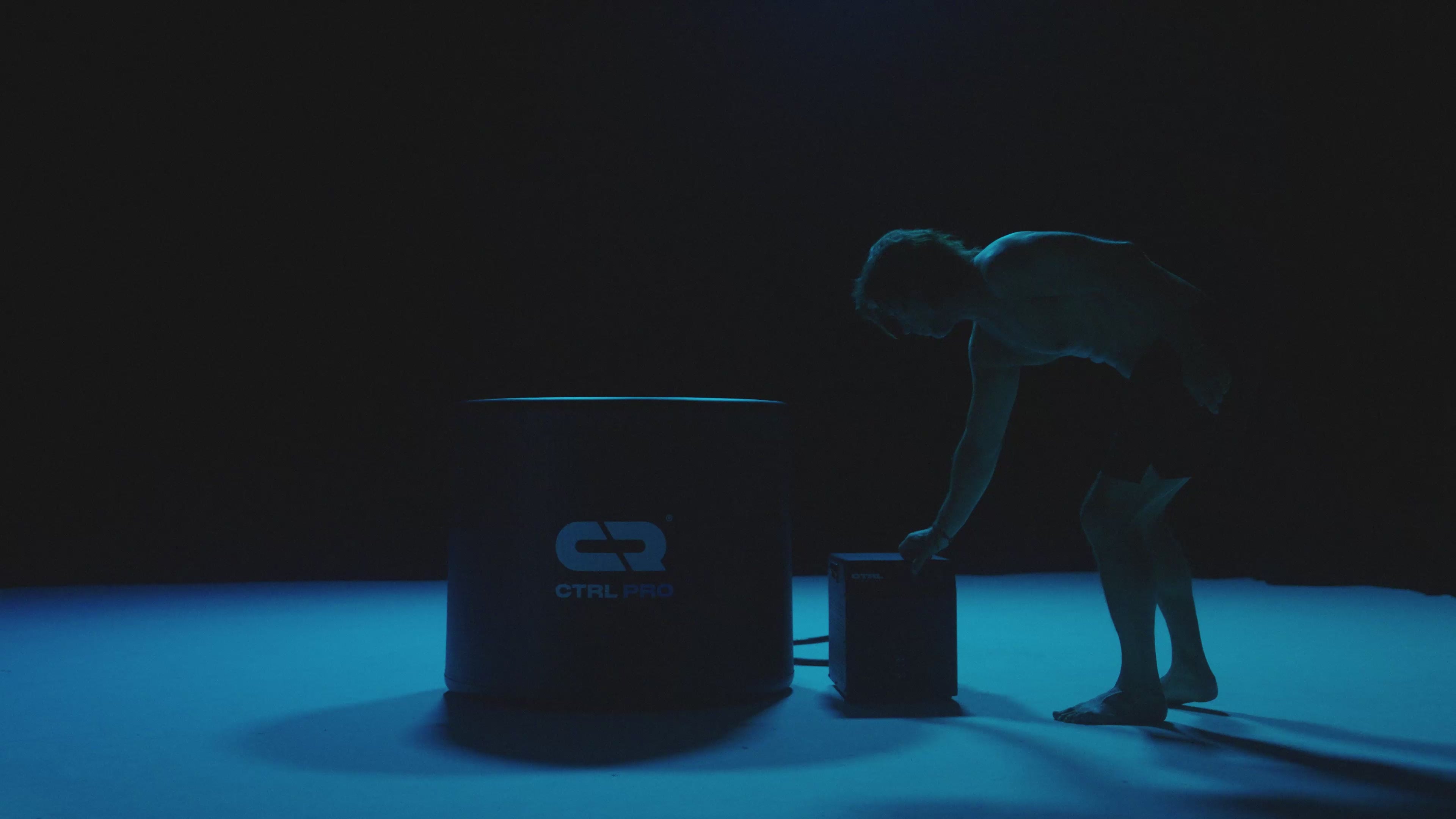 Cargar video: Pileta PRO + Chiller Mini